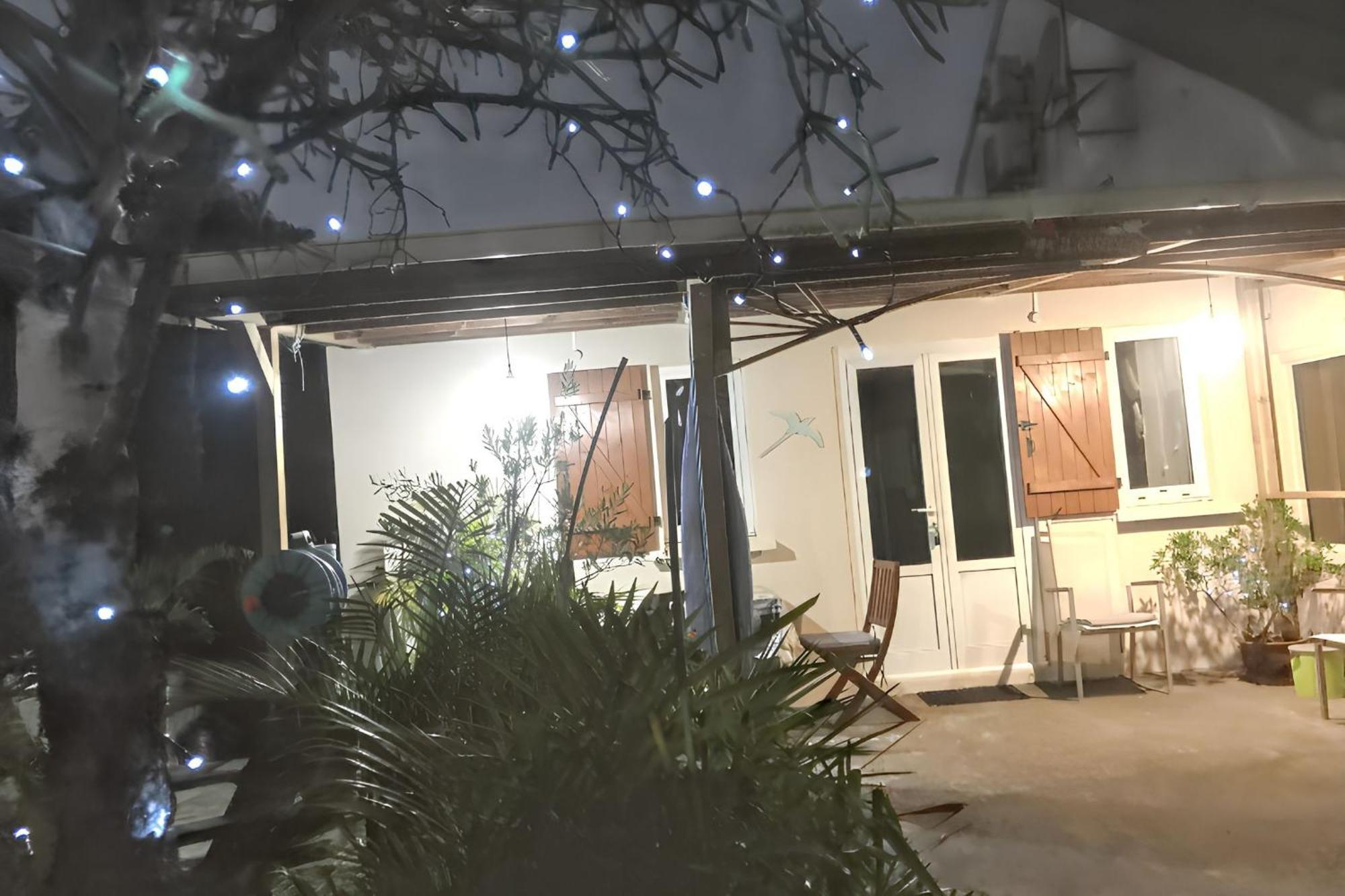 Maison Charmante A Bras-Panon Avec Piscine Et Jardin Kültér fotó