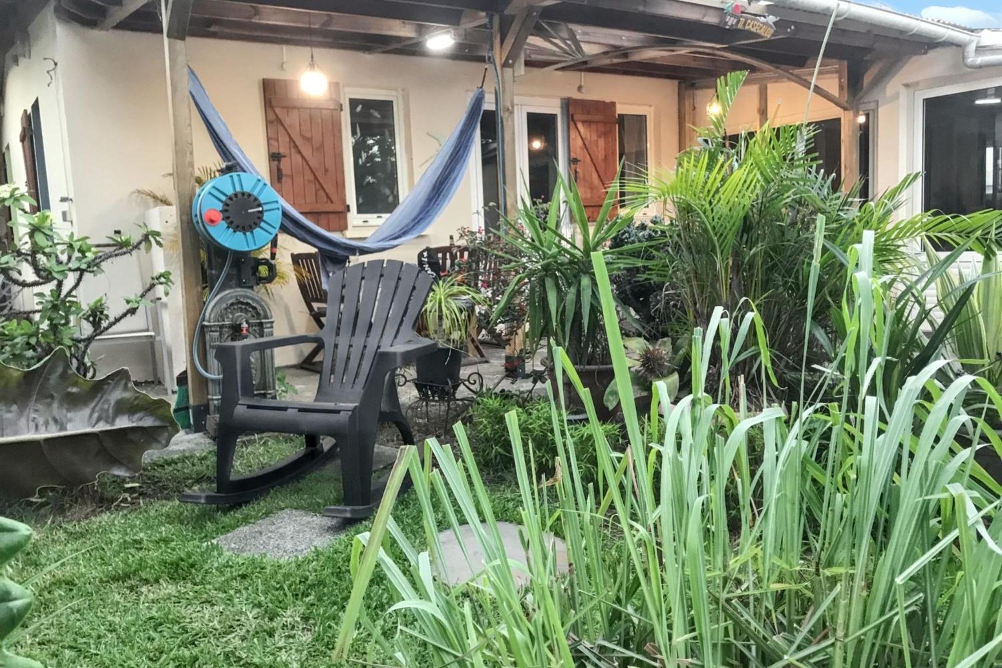 Maison Charmante A Bras-Panon Avec Piscine Et Jardin Kültér fotó